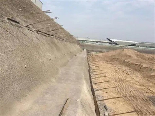 监利河道边坡加固